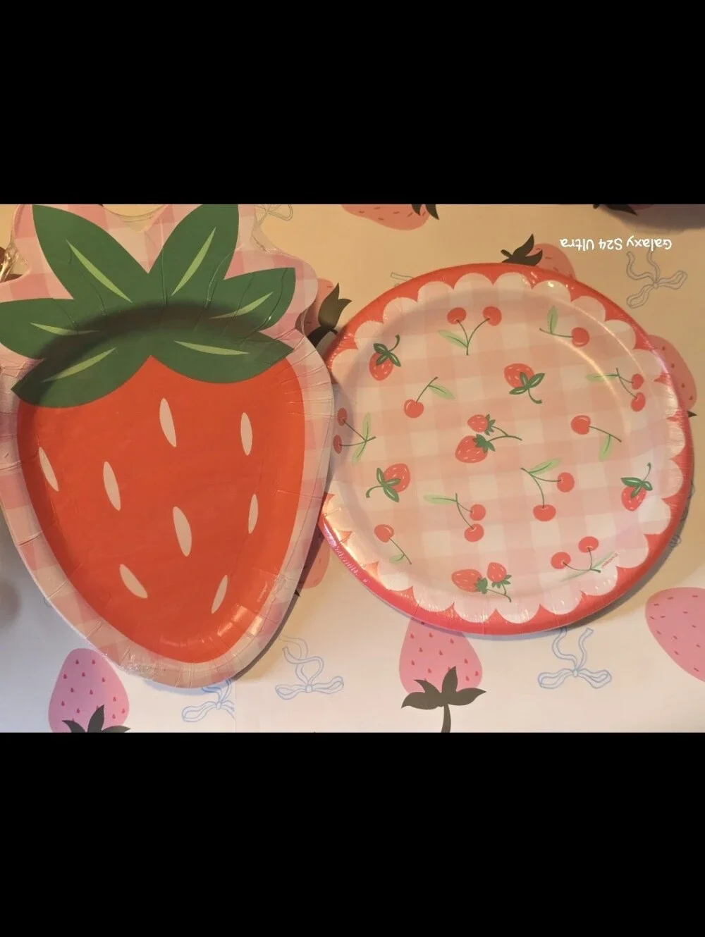 Strawberry & Cherry Decor Paper Plate 2 Pk Set.(16ct Total) NEW